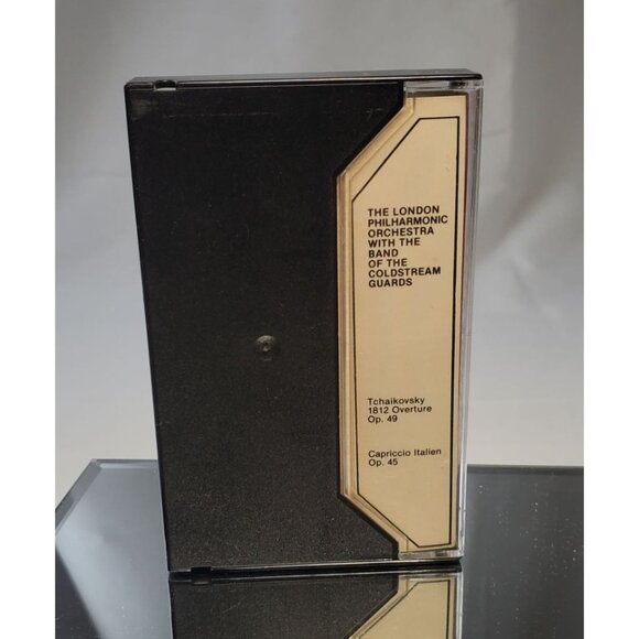 Tchaikovsky 1812 Overture - The London Philharmonic Orchestra Cassette Tape - Picture 2 of 3